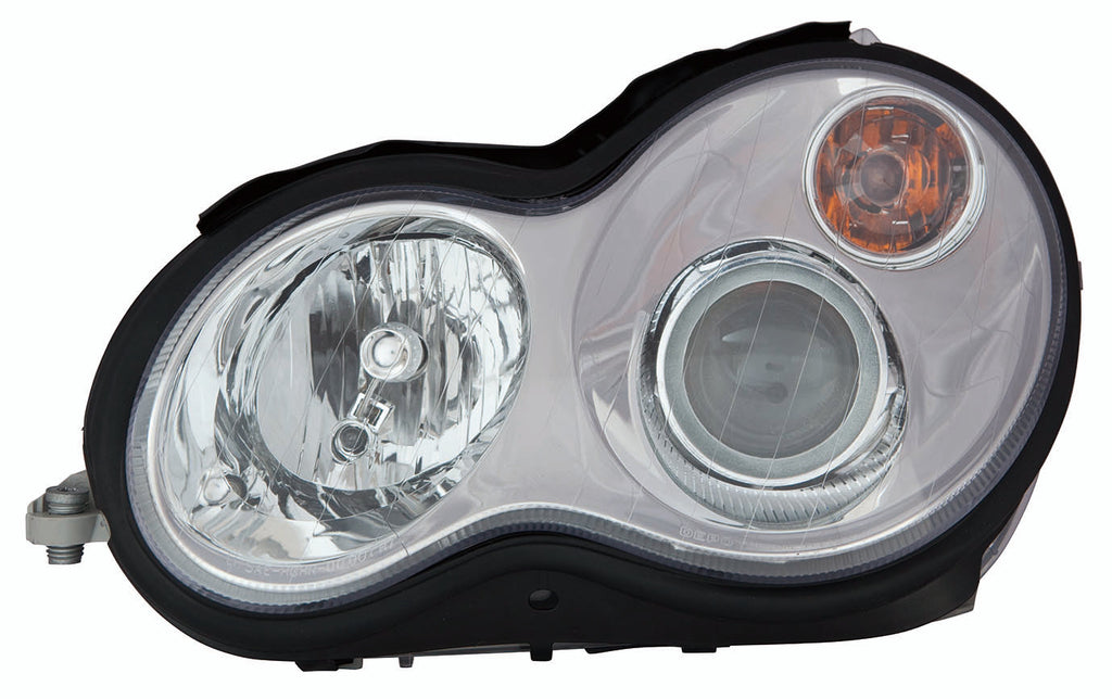 5 Signs Your Car's Headlights Need Replacing (And What to Do Next)