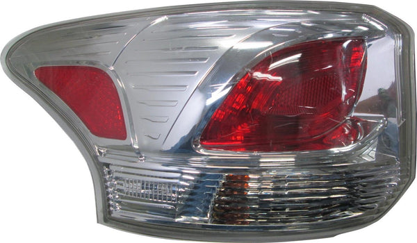 For Mitsubishi Outlander 2014 2015 Tail Light Driver Side 8330B107 MI2800135