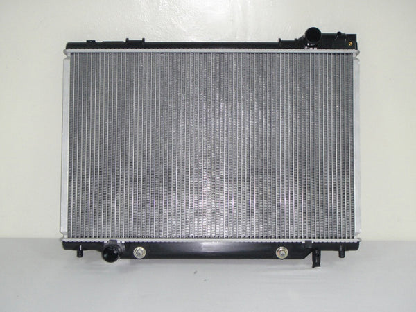For Toyota Previa 2.4L L4 1991 92 93 94 95 96 1997 AT w/o SC Radiator 1640076082 TO3010154