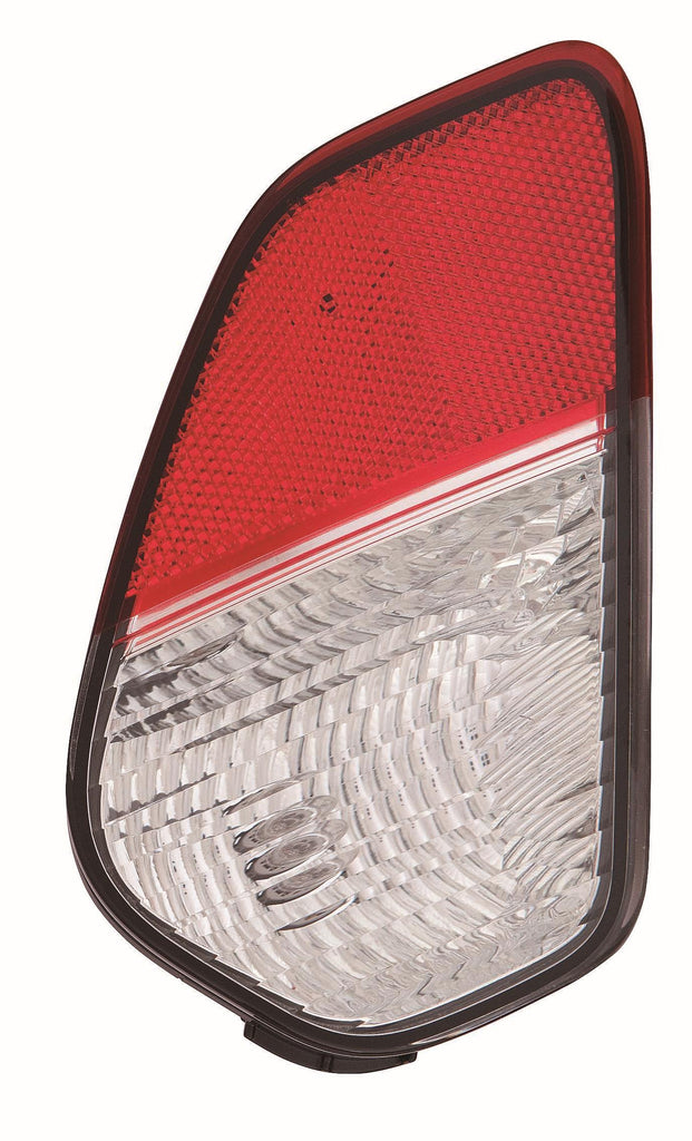 For Mitsubishi Outlander 2016 17 18 19 2020/ Outlander PHEV 2018 19 20 21 2022 Back Up Light Driver Side CAPA Certified 8336A153 MI2882103C