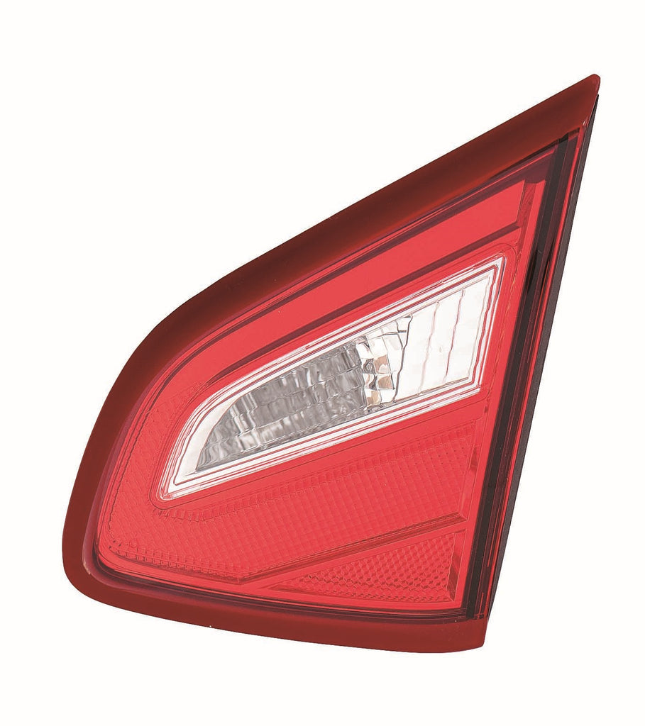 For Nissan Altima Sedan 2016 2017 Back Up Light Inner Passenger Side 26540-9HS0A NI2803110