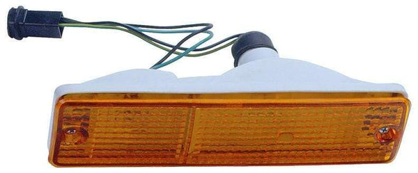 For Nissan Pickup 1980 81 82 83 84 85 1986 Parking Signal Light Passenger Side 26120-04W00 NI2521101