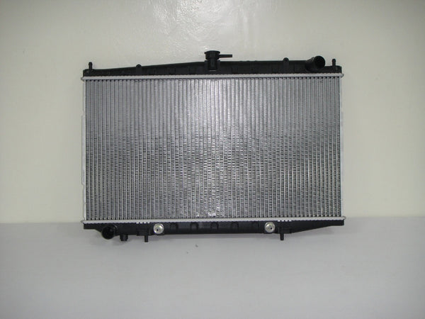 For Nissan Altima 2.4L L4 1993 94 95 96 1997 AT Radiator 214600Z000 NI3010104