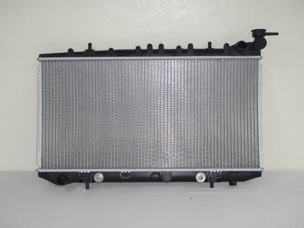 For Nissan Sentra 1.6L L4 1995 96 97 98 1999 AT Radiator 21460-0M520 NI3010139