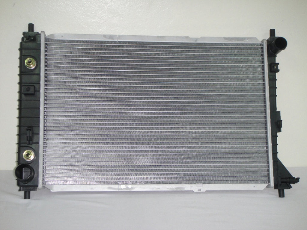 For Ford Mustang GT 4.6L V8 AT 1997 98 99 00 01 02 03 2004 Radiator 1R3Z8005AA FO3010263