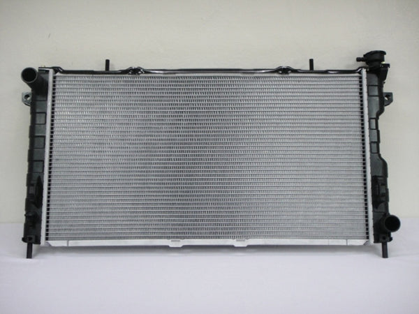 For Dodge Caravan/ Chrysler Town & Country 3.3/ 3.8L V6 2001 02 03 2004/ Plymouth Voyager 3.3L V6 2001 02 2003 Radiator 4809225AE CH3010306