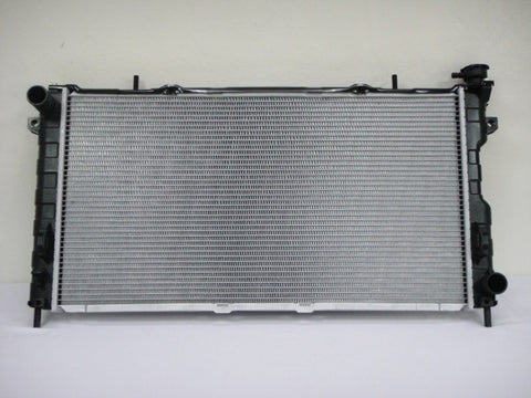 For Dodge Caravan/ Chrysler Town & Country 3.3/ 3.8L V6 2001 02 03 2004/ Plymouth Voyager 3.3L V6 2001 02 2003 Radiator 4809225AE CH3010306