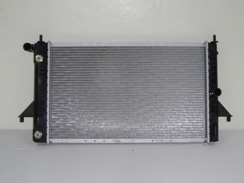 For Saturn S-Series 1.9L L4 1991 92 1993 1ROW Radiator 21030615 GM3010225