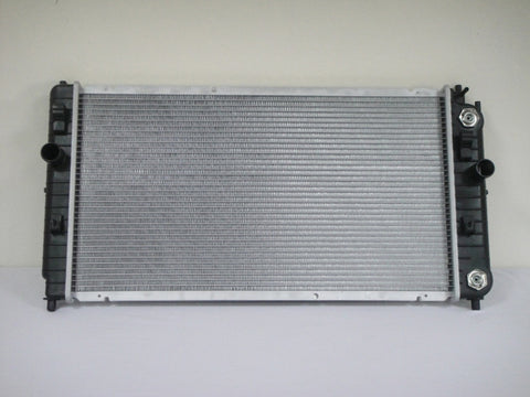 For Pontiac Grand Am 2.2L L4 2002 03 04 2005 Mitsubishi/ Oldsmobile Alero 2.2L L4 2002 03 2004 Mitsubishi Radiator 22666459 GM3010418