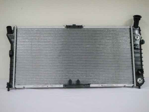 For Chevrolet Venture/ Oldsmobile Silhouette/ Pontiac Trans Sport/ Montana 3.4L V6 1997 98 99 2000 1"CORE Radiator 52472865 GM3010291