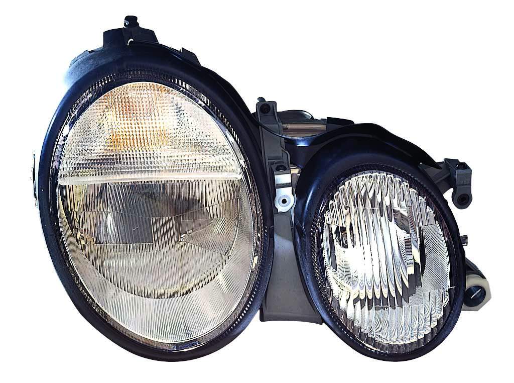 For Mercedes-Benz CLK 1998 99 00 01 02 2003 Headlight XENON(w/o BULB & BALLAST) Passenger Side 208 820 12 61 MB2503112