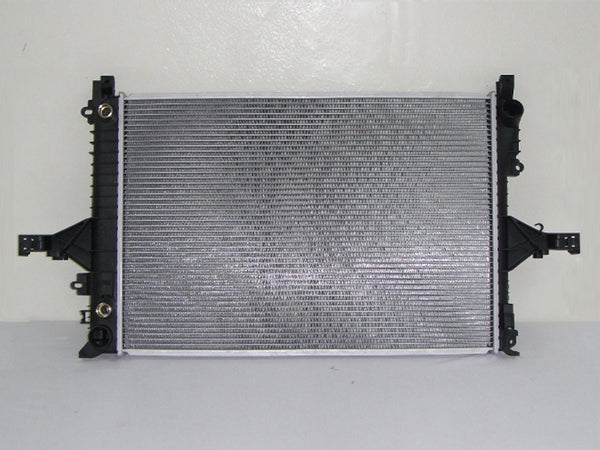 For Volvo S60 2.3/ 2.4/ 2.5L L5 2001-2009 w/ Turbo/ XC70 2.5L L5 2003-2004 AT/ S80 / 2.5/ 2.8/ 2.9L L5/ L6 1999-2006 AT/ V70 2.5L L5 2003 AT Radiator 313190563 VO3010102