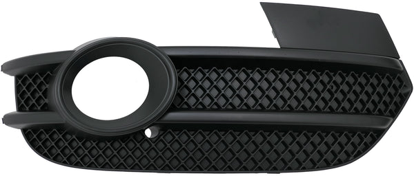 For Audi Q-3 2015 BUMPER QUTER GRILLE Passenger Side 8U0 807 682 A SP9 AU1039149