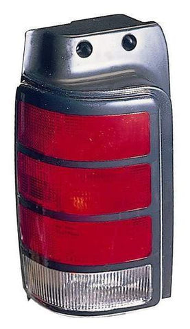 4864588